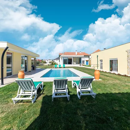 Rustic Retreat In Netos